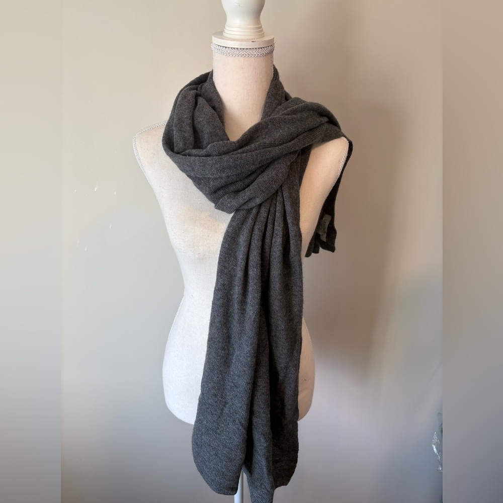 Lemon Gray Wool Cashmere Blend Scarf Super Soft 72x21 NWOT